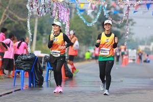 BIB: 45402, 45311
                            <button type="button" onclick="openModal(9894681)" class="btn btn-primary btn-sm float-right btn-popup" data-toggle="modal" data-target=".modal-high-quality">
                        <i class="fas fa-shopping-cart"></i> Add to Cart
                    </button>
                                            <button type="button" onclick="isThisMe(9894681, true)" class="btn btn-success btn-sm float-right btn-popup btn-isme hidden" data-toggle="tooltip" data-placement="bottom" title="นี่คือรูปของคุณใช่ไหม คลิกที่นี่เพื่อเอาเข้าอัลบั้ม">
                        <i class="fas fa-plus"></i> Add to album
                    </button>
                    <button type="button" onclick="isThisMe(9894681, false)" class="btn btn-warning btn-sm float-right btn-popup btn-isnotme hidden">
                        <i class="fas fa-ban"></i> Remove from album
                    </button>